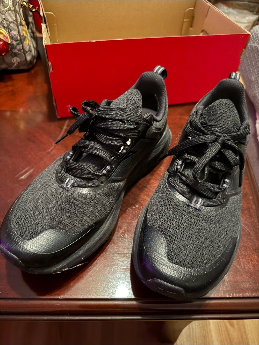 Men’s New Balance sneakers